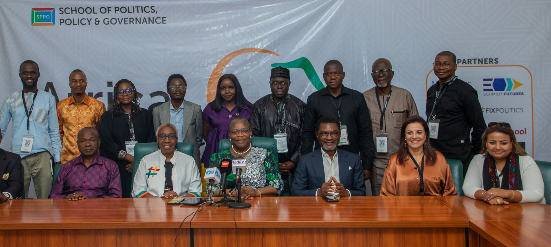 La direction, le corps enseignant et les partenaires de SPPG à la Conférence Africaine