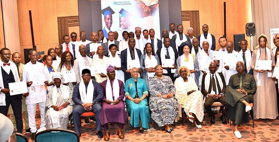 La promotion de SPPG Sénégal brandit ses certificats à Dakar